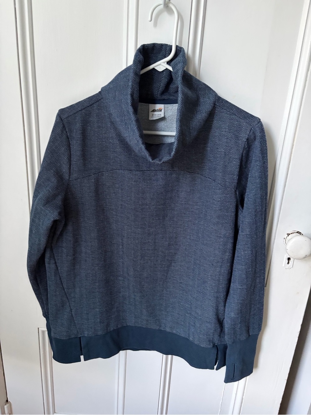 Avia Heathered Navy Blue Turtleneck Pullover